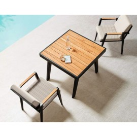 MESA EMOTI DE JARDÍN PARA 2-4 PERSONAS