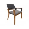 SILLA DE EXTERIOR SHELDON CON REPOSABRAZOS COLOR GRIS, DISEÑADO POR NICOLAS THOMKINS.